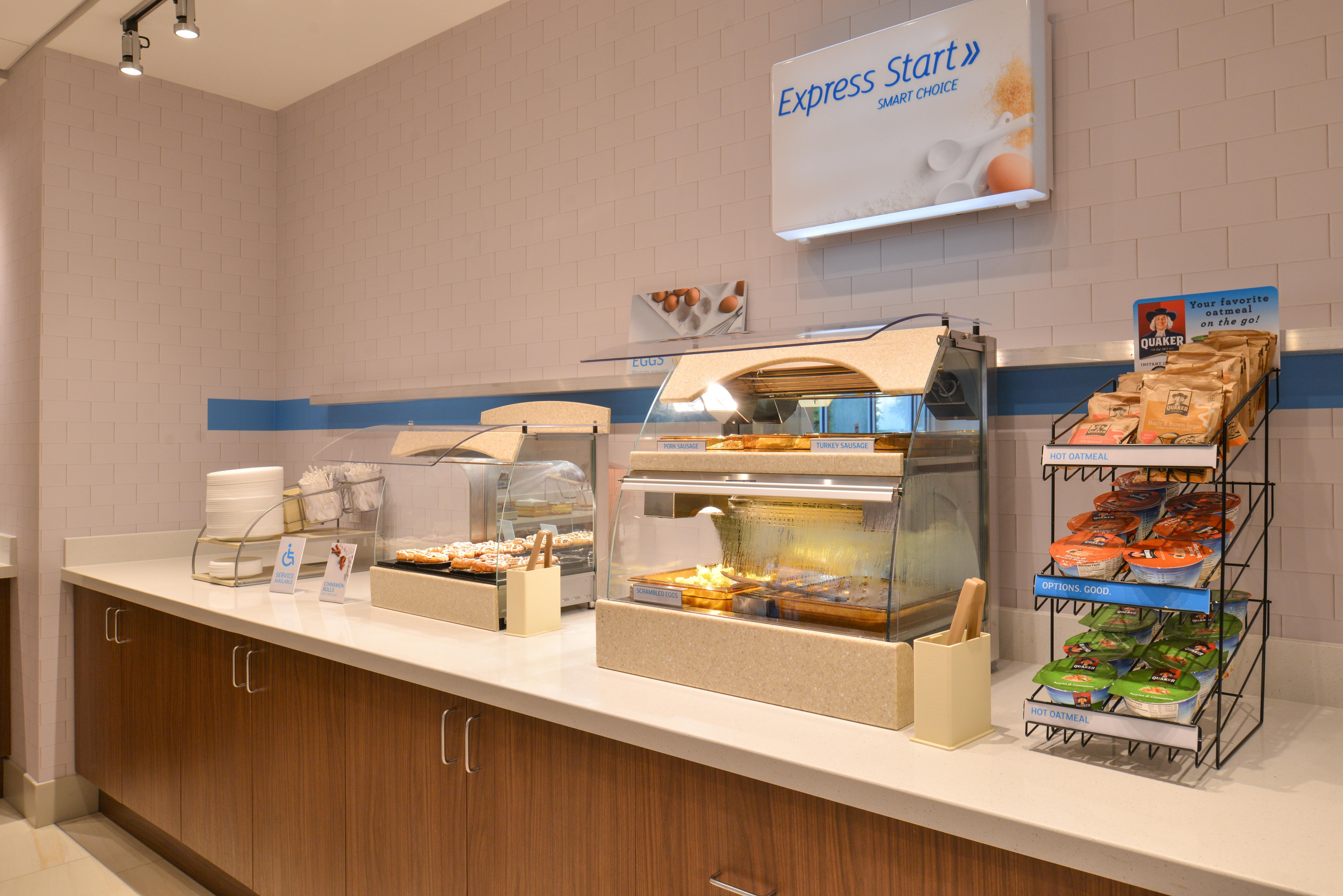 Holiday Inn Express & Suites Omaha Airport By Ihg Carter Lake Eksteriør bilde