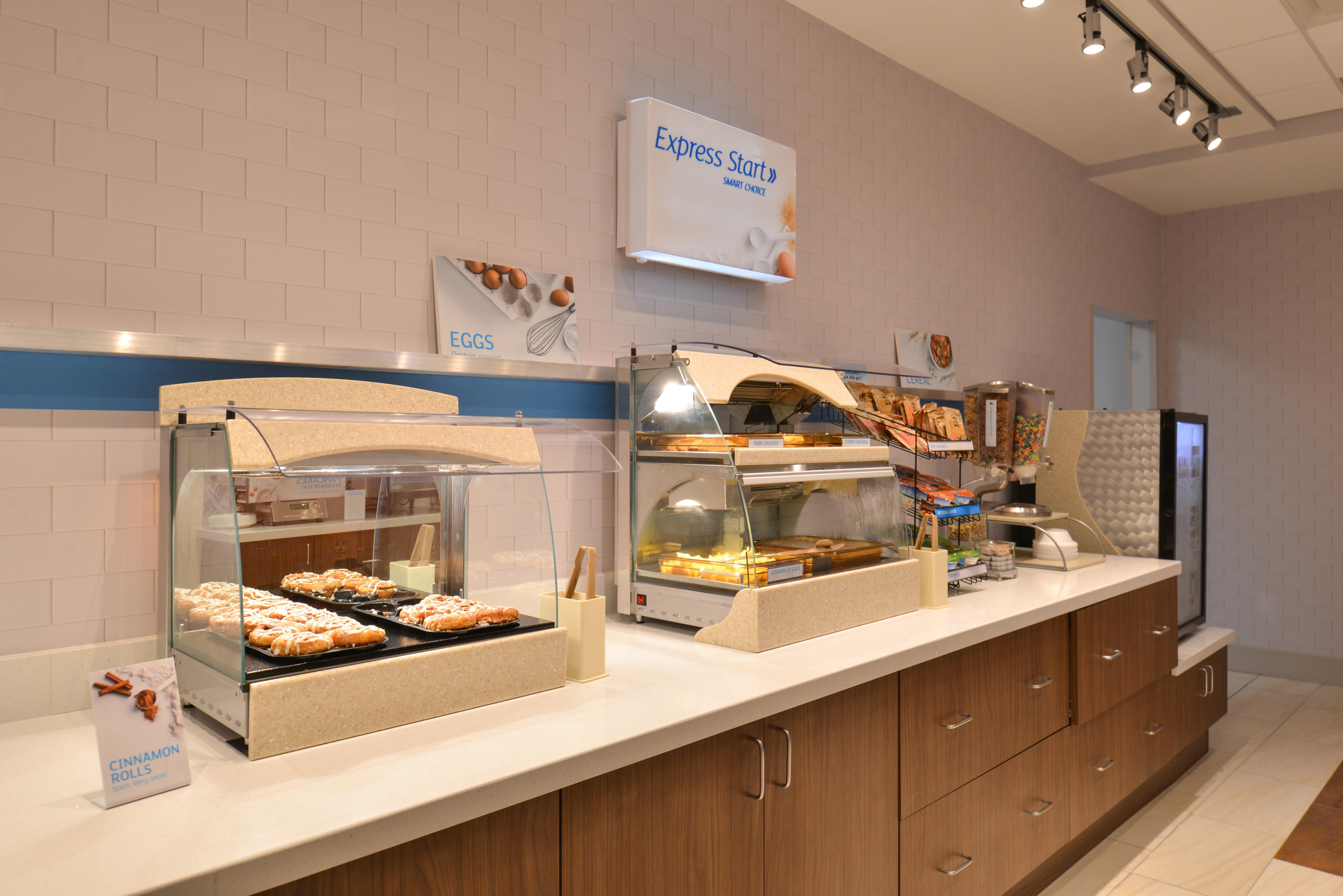 Holiday Inn Express & Suites Omaha Airport By Ihg Carter Lake Eksteriør bilde
