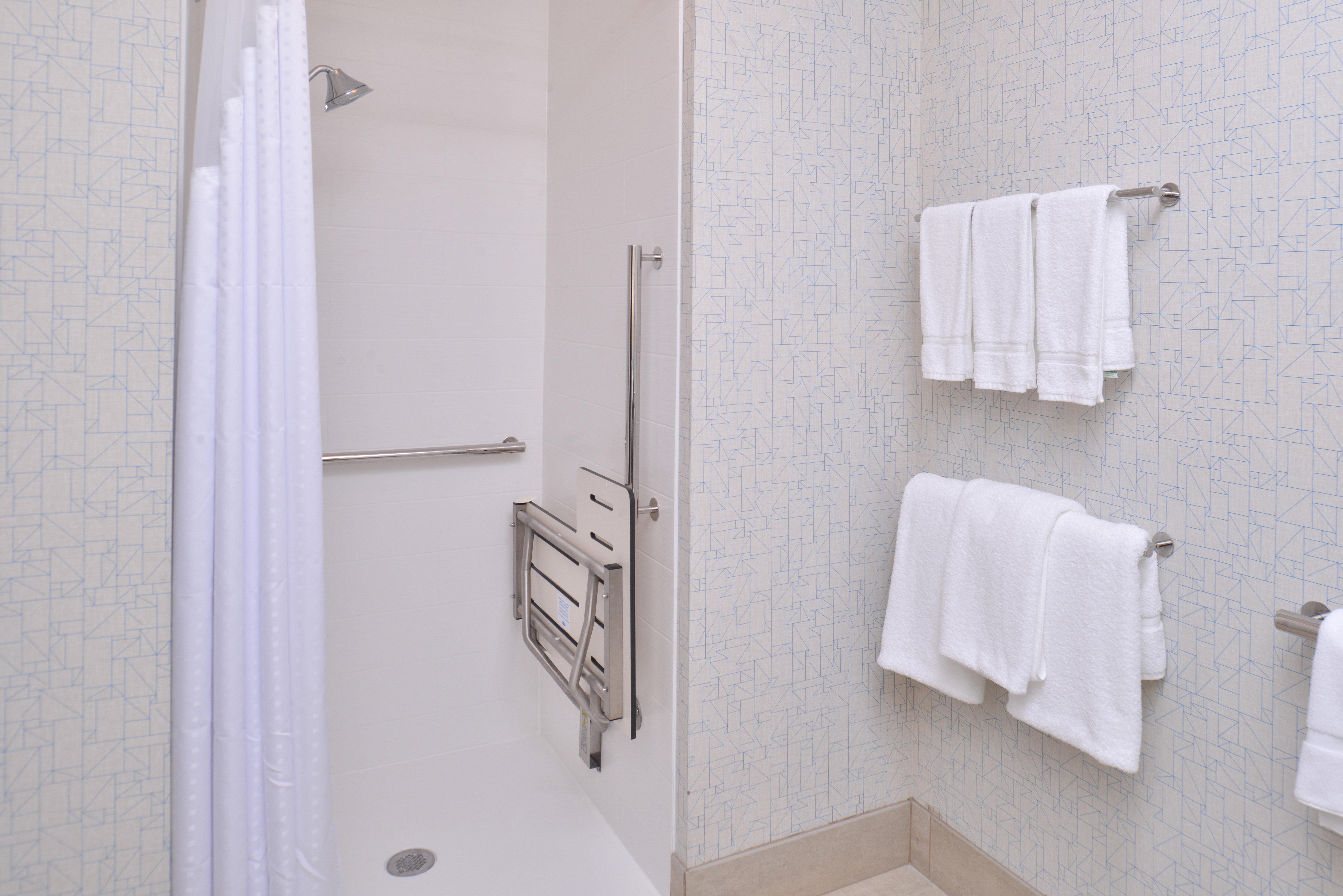 Holiday Inn Express & Suites Omaha Airport By Ihg Carter Lake Eksteriør bilde
