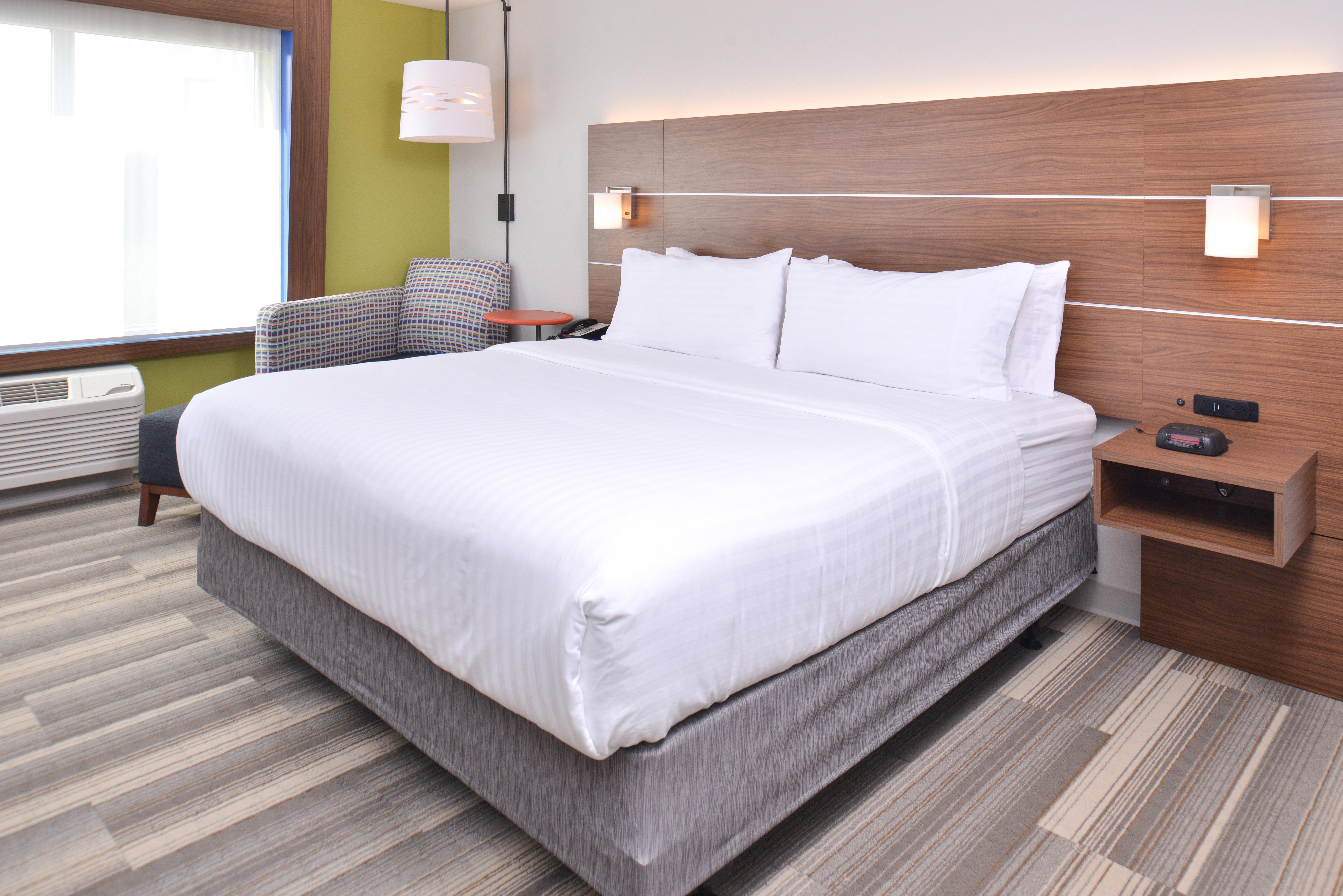 Holiday Inn Express & Suites Omaha Airport By Ihg Carter Lake Eksteriør bilde