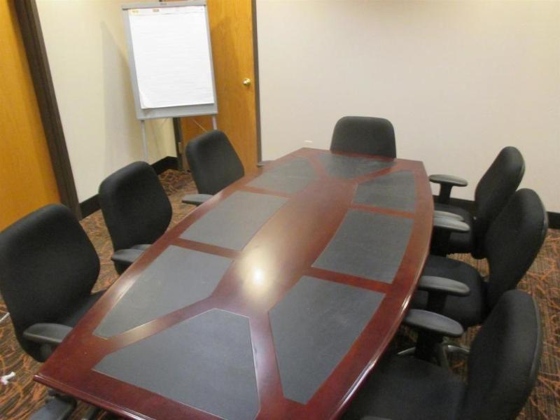 Holiday Inn Express & Suites Omaha Airport By Ihg Carter Lake Eksteriør bilde